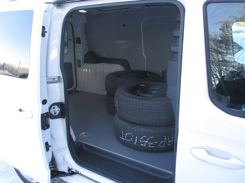 Volkswagen Caddy Maxi vaihtoauto