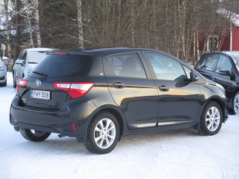 Toyota Yaris vaihtoauto