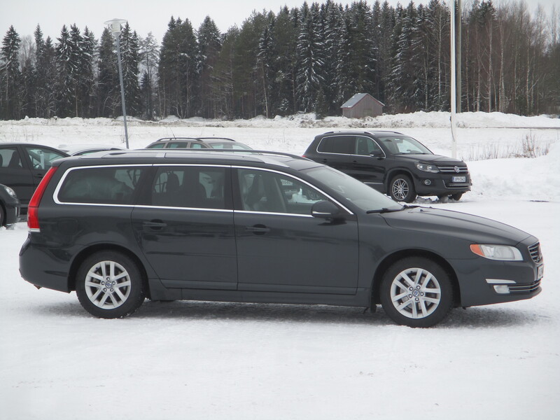 Volvo V70 vaihtoauto