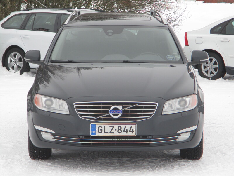 Volvo V70 vaihtoauto
