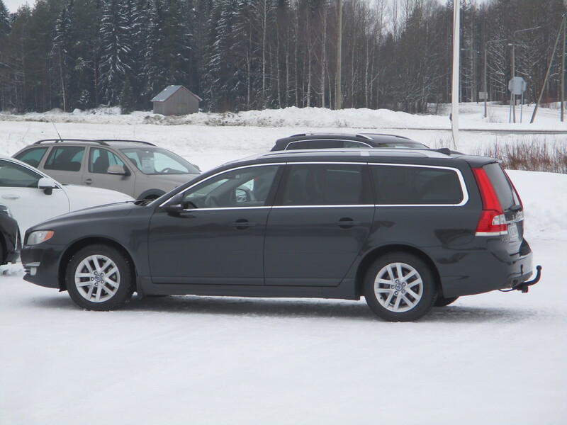 Volvo V70 vaihtoauto