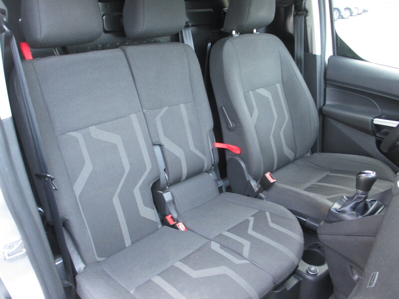 Ford Transit Connect vaihtoauto