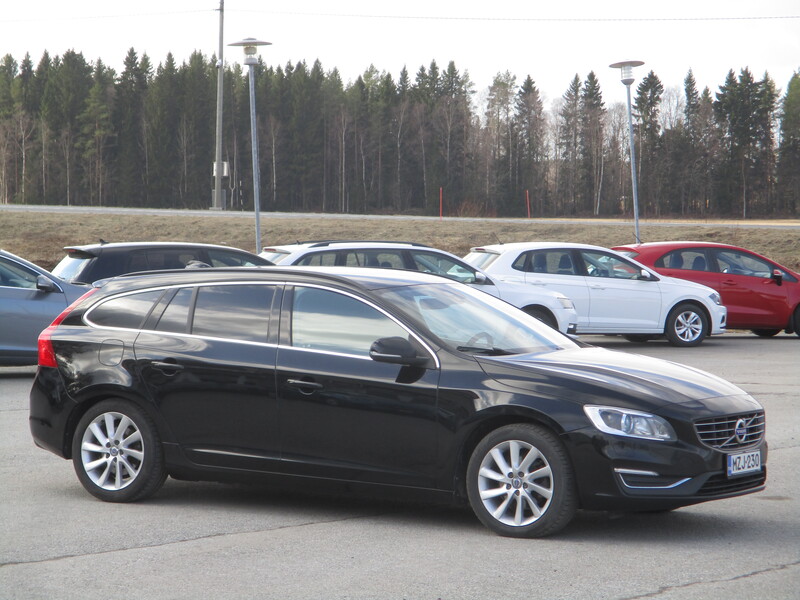 Volvo V60 vaihtoauto