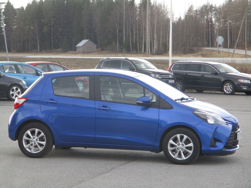 Toyota Yaris vaihtoauto