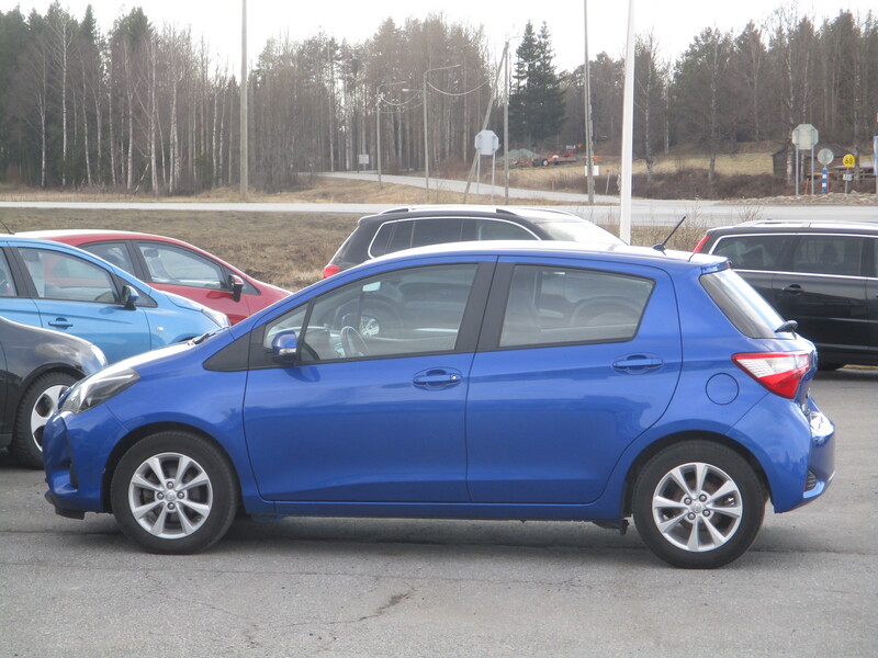 Toyota Yaris vaihtoauto