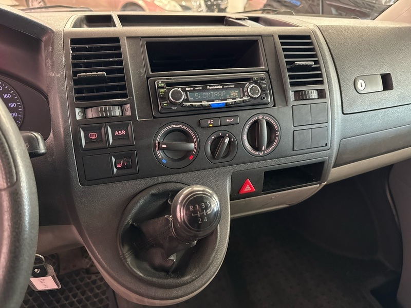 Volkswagen Transporter vaihtoauto