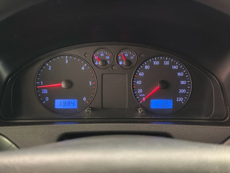 Volkswagen Transporter vaihtoauto