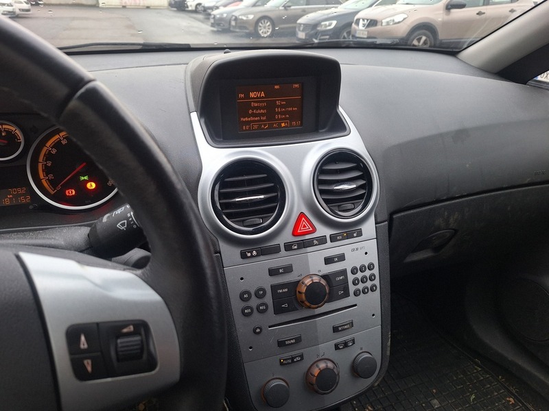 Opel Corsa vaihtoauto
