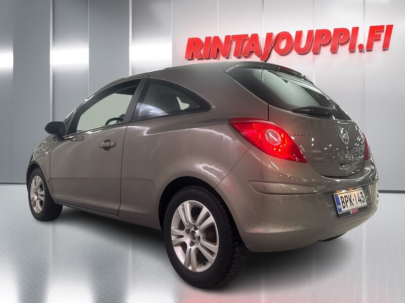 Opel Corsa vaihtoauto