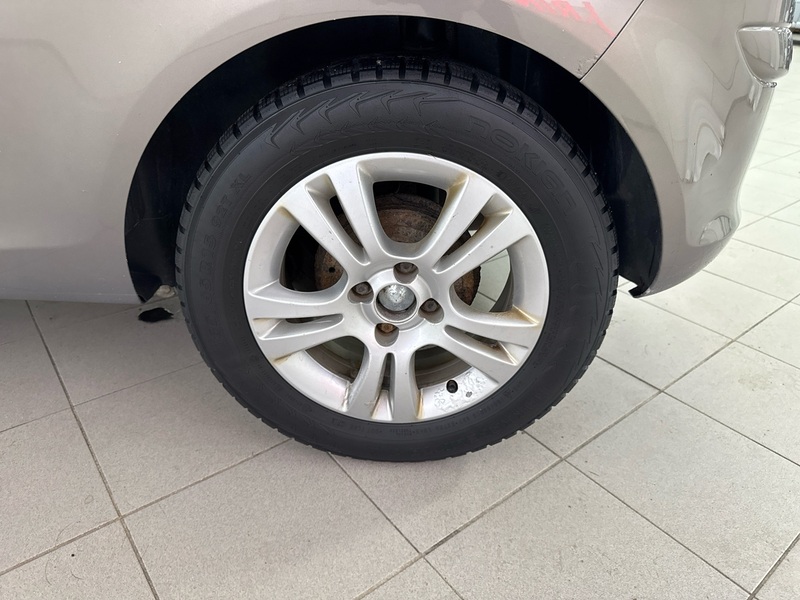 Opel Corsa vaihtoauto