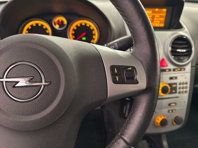 Opel Corsa vaihtoauto