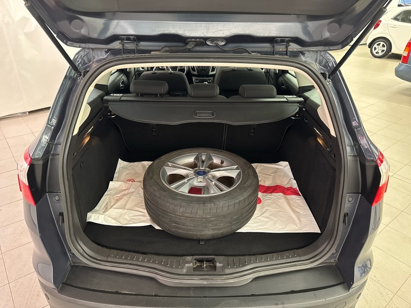 Ford Focus vaihtoauto