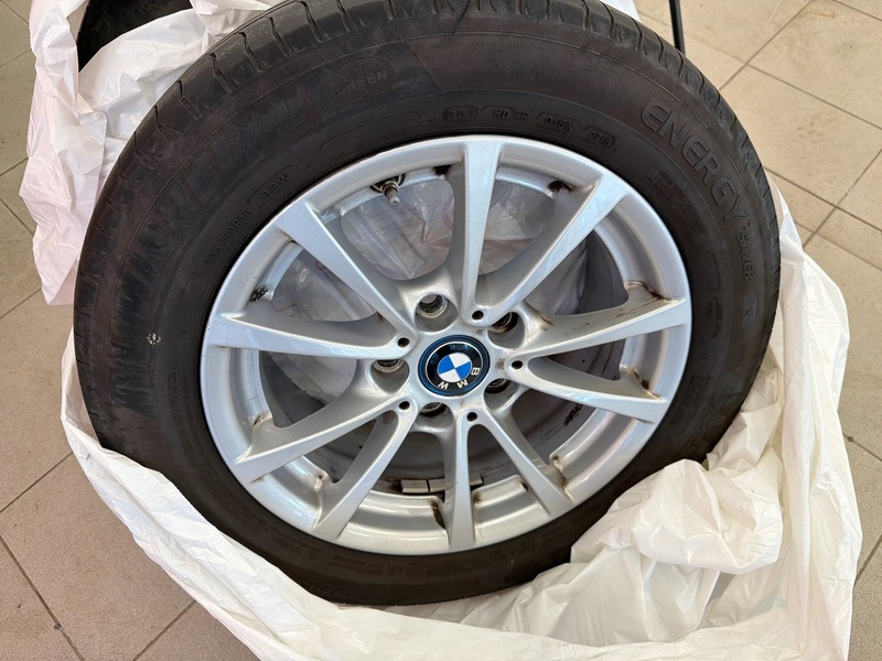 BMW 330 vaihtoauto