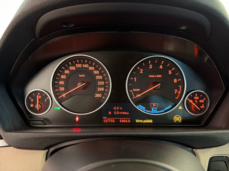 BMW 330 vaihtoauto