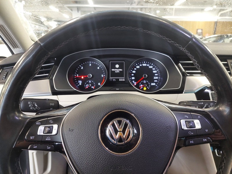 Volkswagen Passat vaihtoauto