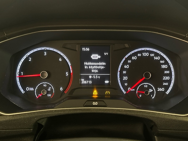 Volkswagen T-Roc vaihtoauto