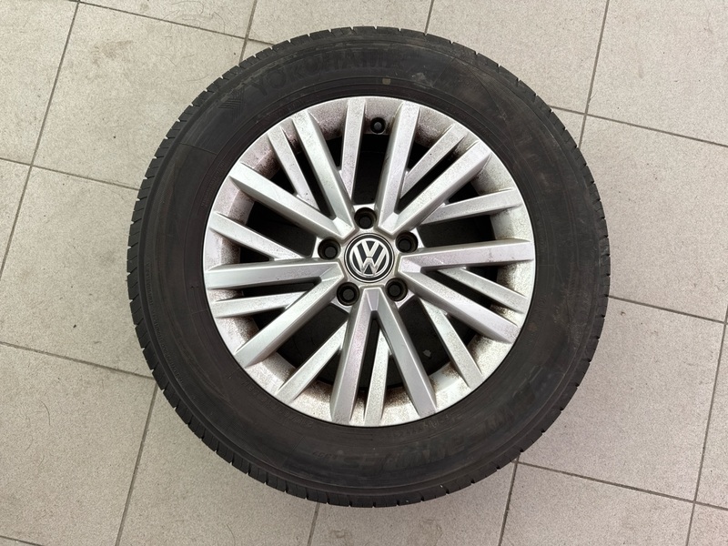 Volkswagen T-Roc vaihtoauto