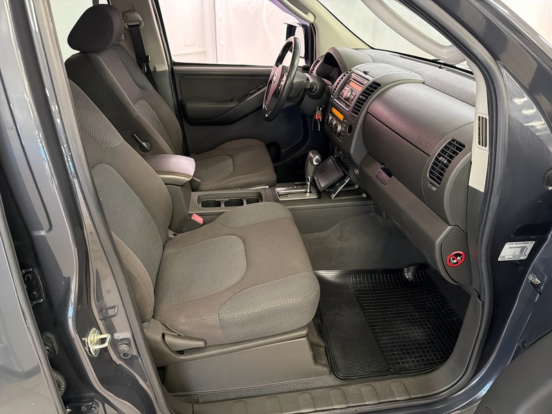 Nissan Navara vaihtoauto