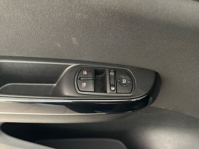 Opel Corsa vaihtoauto