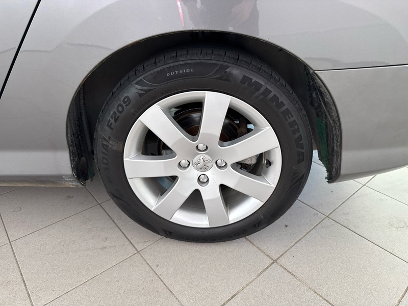 Peugeot 308 vaihtoauto