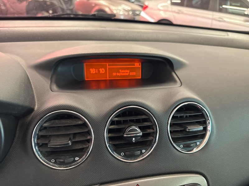 Peugeot 308 vaihtoauto