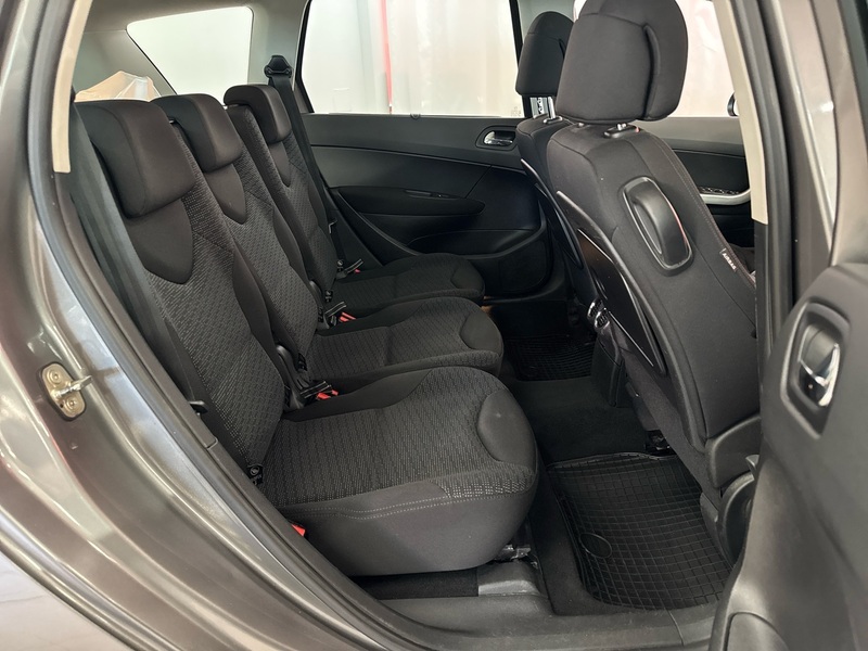 Peugeot 308 vaihtoauto