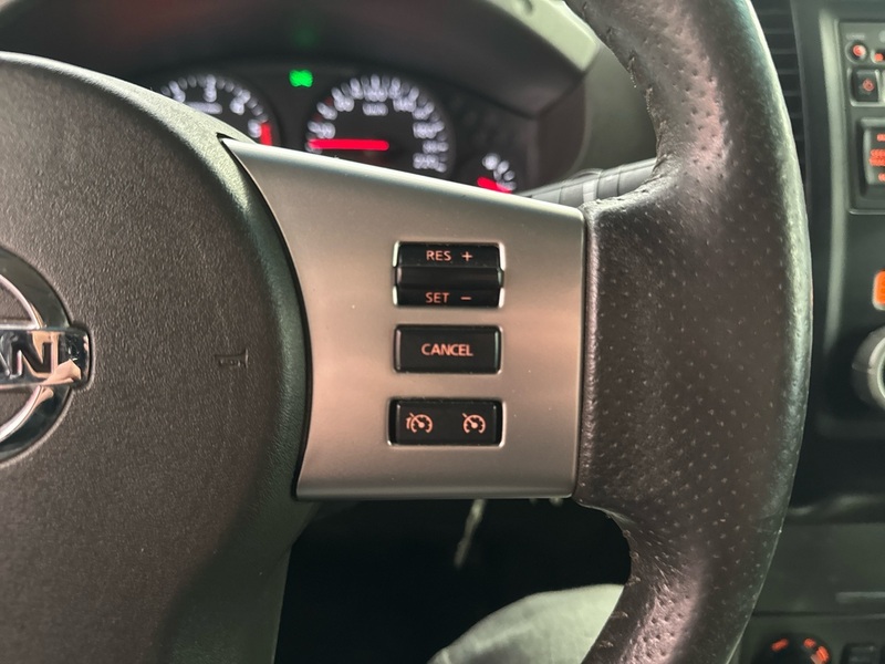 Nissan Navara vaihtoauto