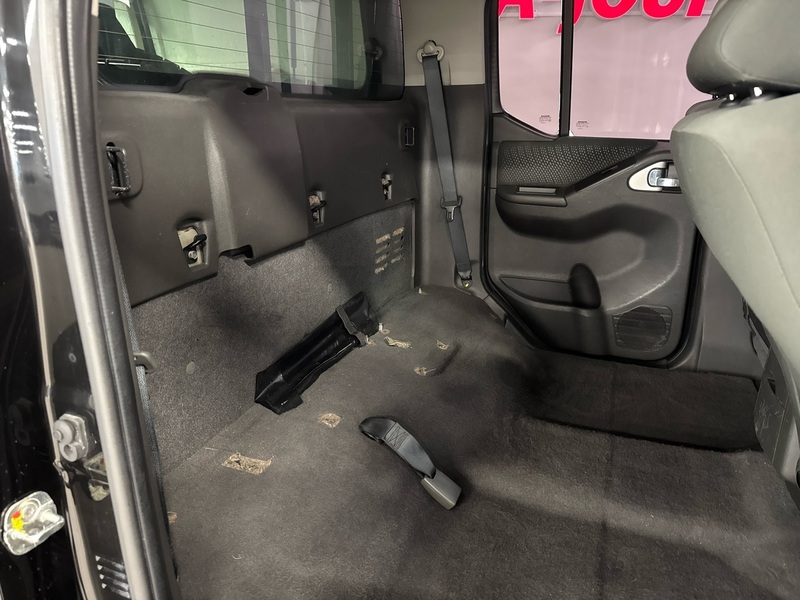 Nissan Navara vaihtoauto