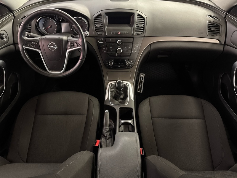 Opel Insignia vaihtoauto