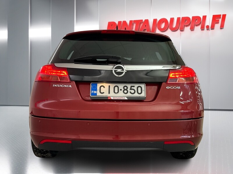 Opel Insignia vaihtoauto