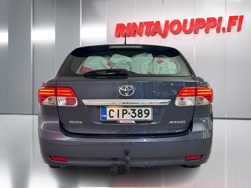 Toyota Avensis vaihtoauto