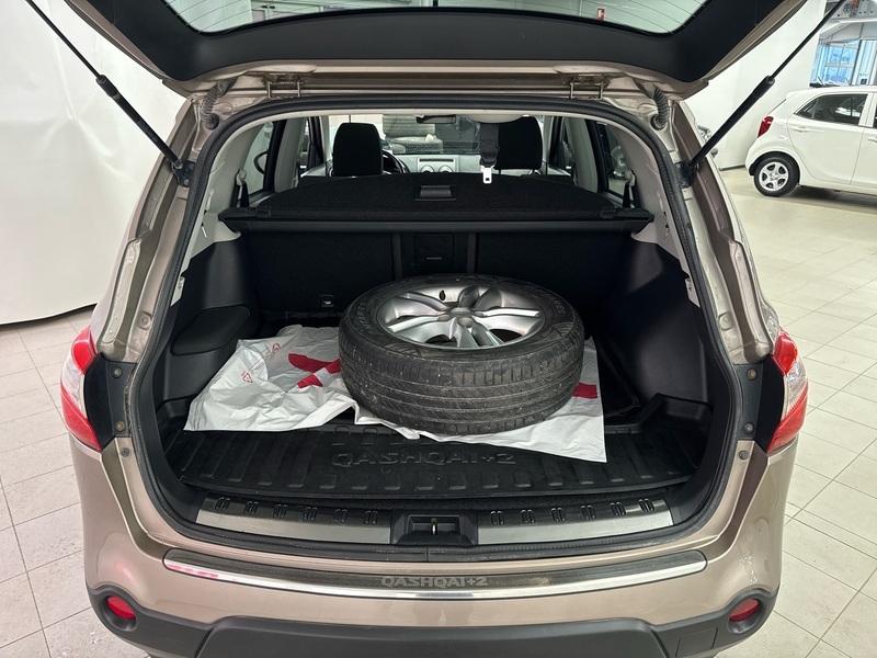 Nissan Qashqai+2 vaihtoauto