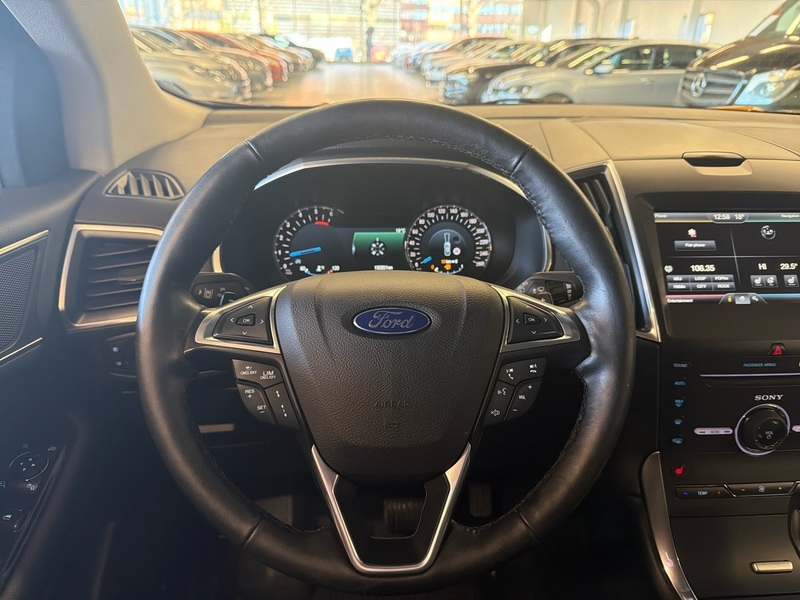 Ford Edge vaihtoauto