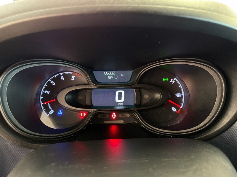 Opel Vivaro vaihtoauto