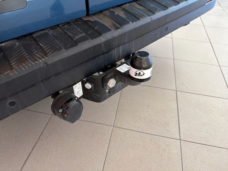 Opel Vivaro vaihtoauto