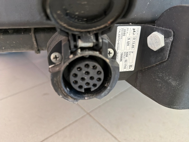 Opel Vivaro vaihtoauto