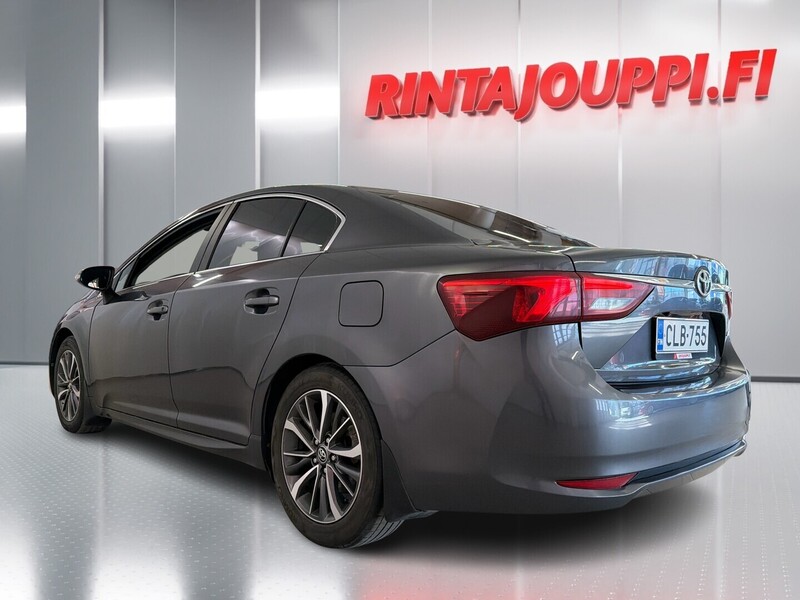 Toyota Avensis vaihtoauto