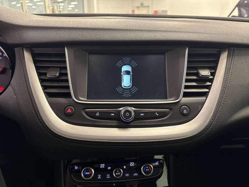 Opel Grandland X vaihtoauto