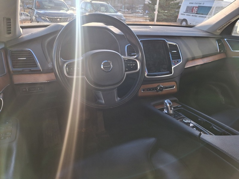 Volvo XC90 vaihtoauto