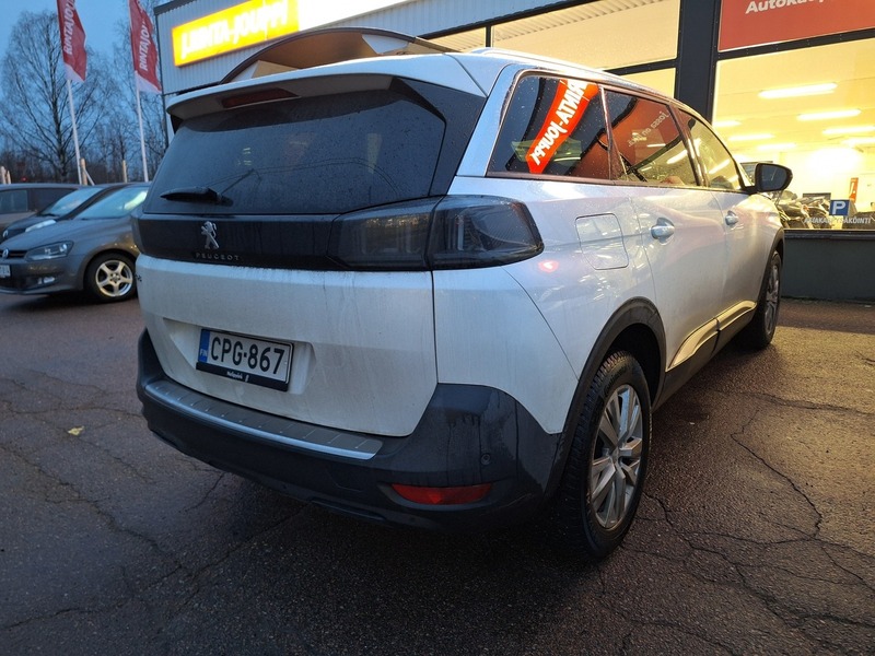 Peugeot 5008 vaihtoauto