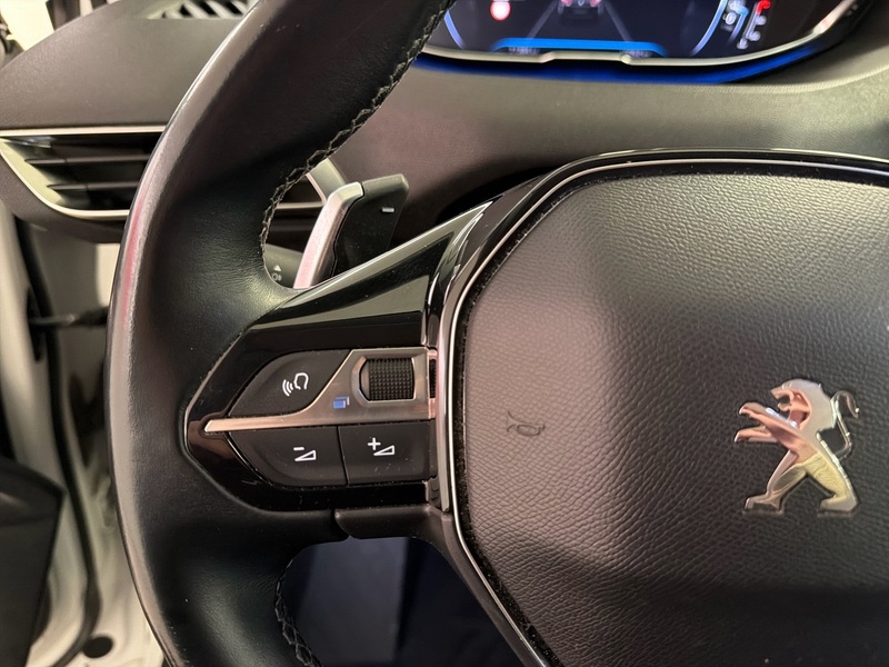 Peugeot 5008 vaihtoauto