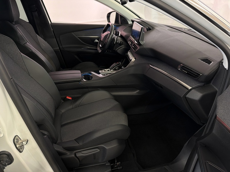 Peugeot 5008 vaihtoauto