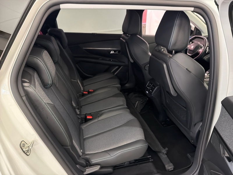 Peugeot 5008 vaihtoauto