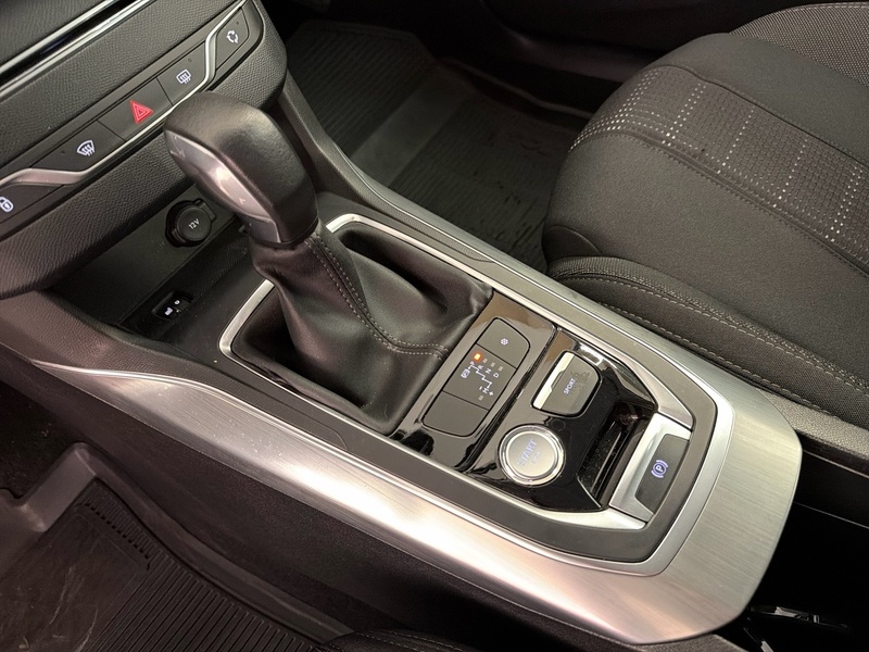 Peugeot 308 vaihtoauto