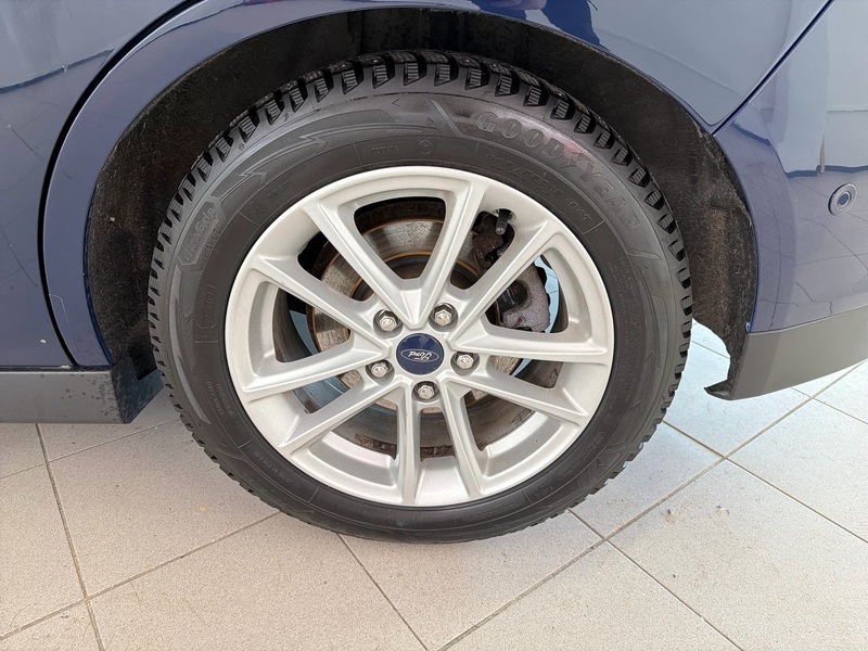 Ford Grand C-MAX vaihtoauto