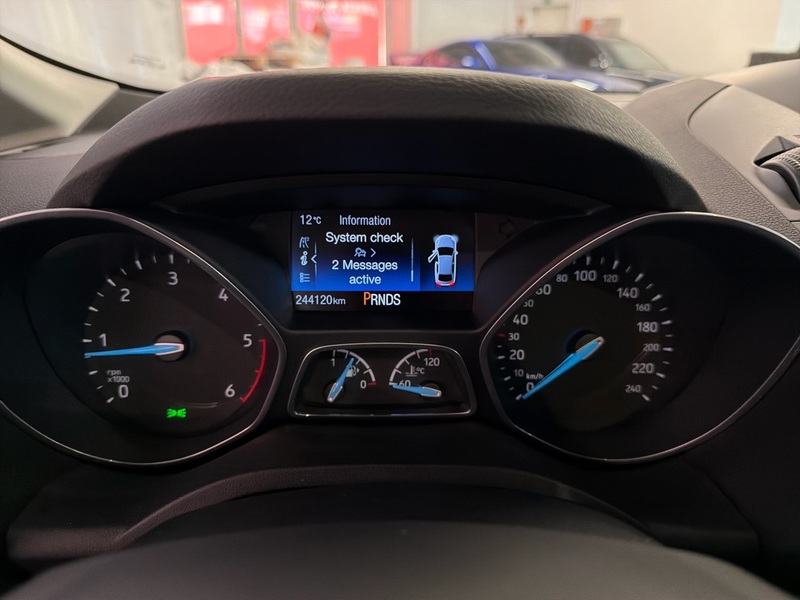 Ford Grand C-MAX vaihtoauto