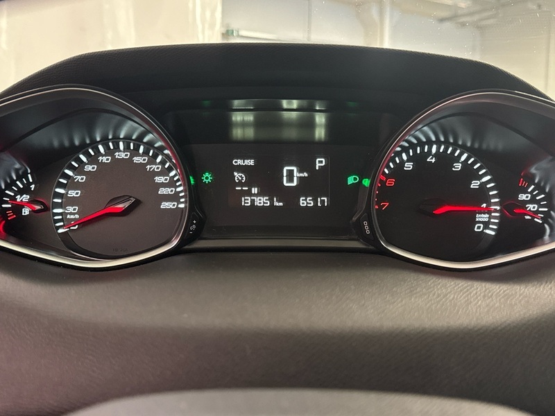 Peugeot 308 vaihtoauto