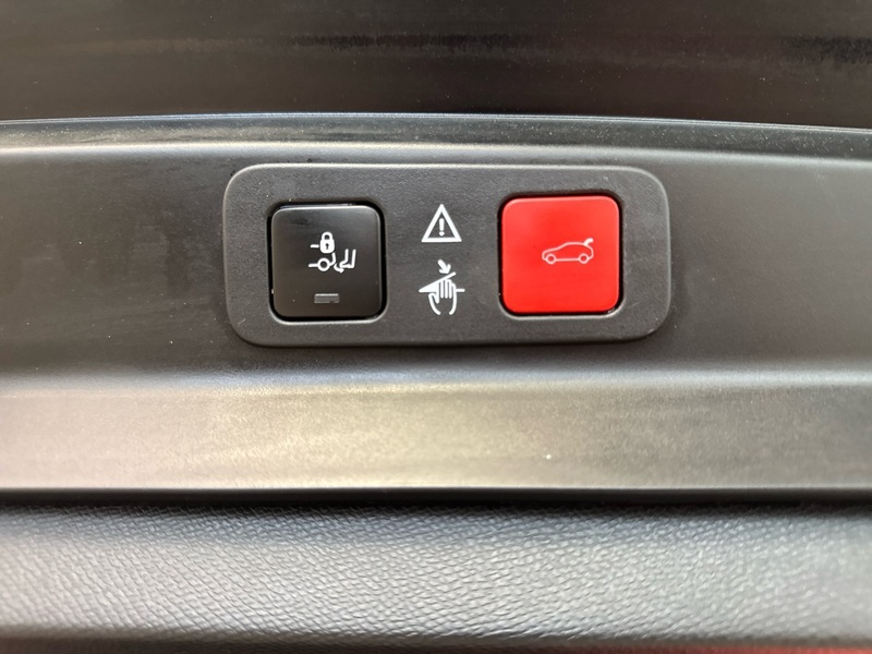 Peugeot 5008 vaihtoauto