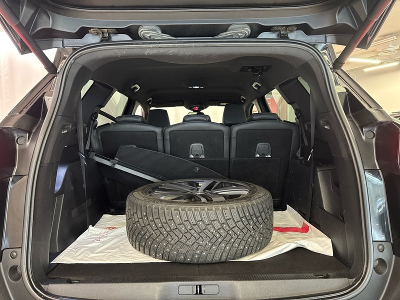 Peugeot 5008 vaihtoauto