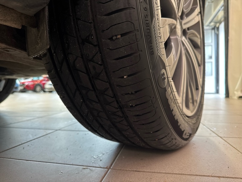 Peugeot 5008 vaihtoauto